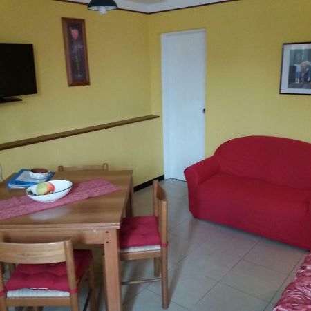 Casa Vacanze Nonna Gina มาเตรา ภายนอก รูปภาพ