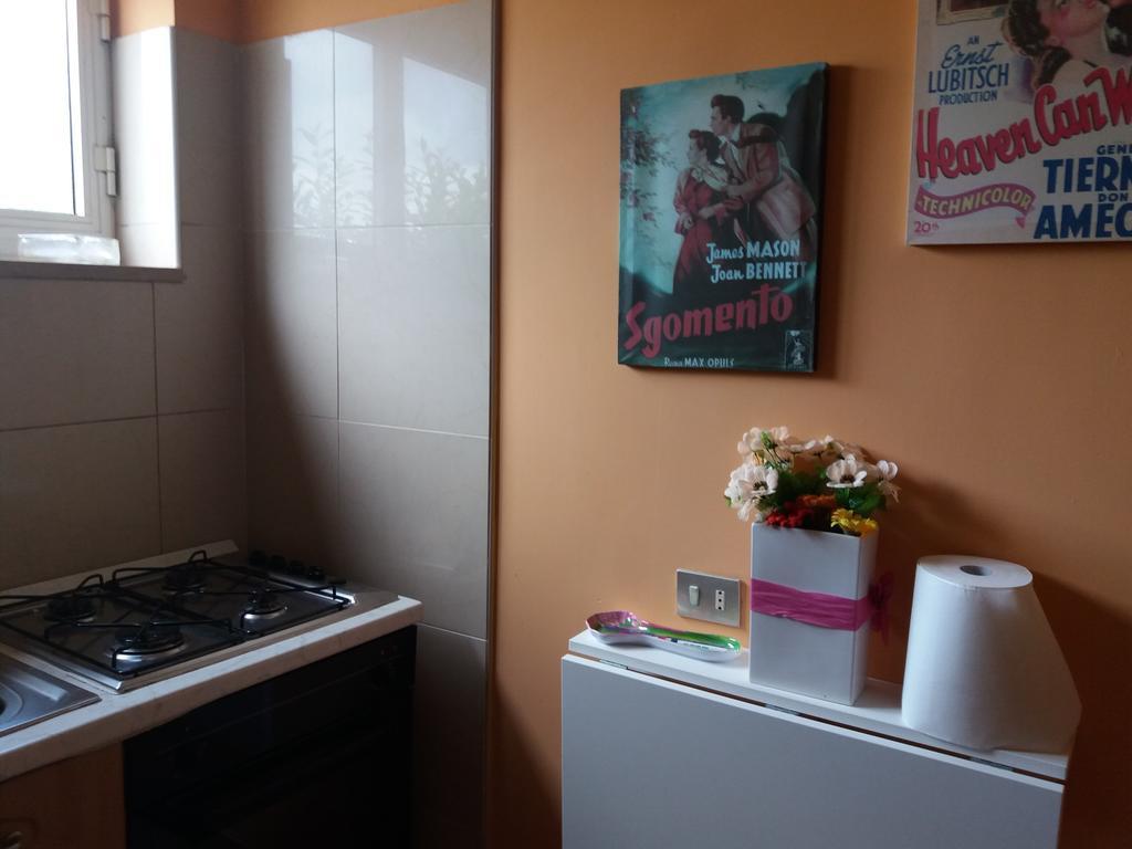 Casa Vacanze Nonna Gina มาเตรา ภายนอก รูปภาพ